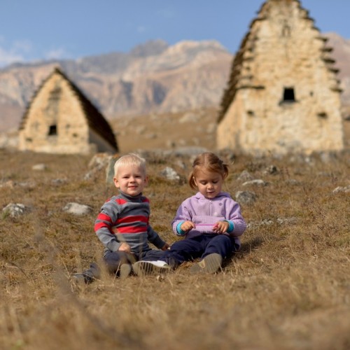 Горы, архитектура и кавказская кухня: главные жемчужины Ингушетии, Осетии и Чечни