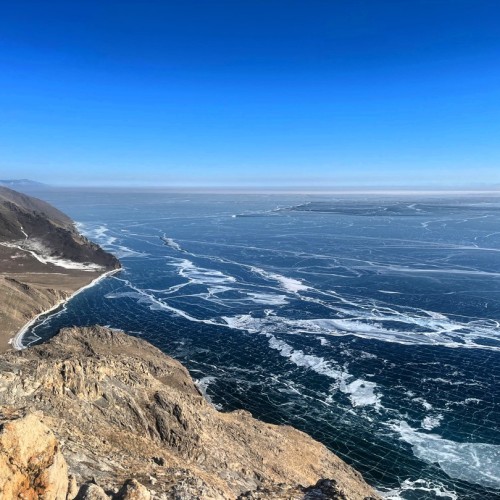 Тажераны и 2 острова Байкала: персональное путешествие на внедорожнике