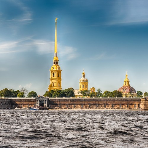 Невская симфония: прогулка на катере по Неве к крейсеру «Аврора»