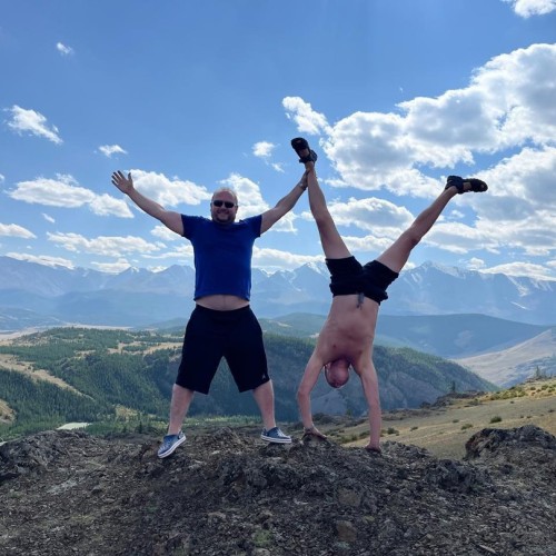 По Чуйскому тракту и перевалу Кату-Ярык с ветерком: трип на машине