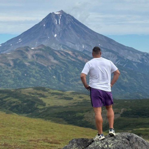 Там с коптера видны вулканы: экспедиция по Камчатке с выходом в море