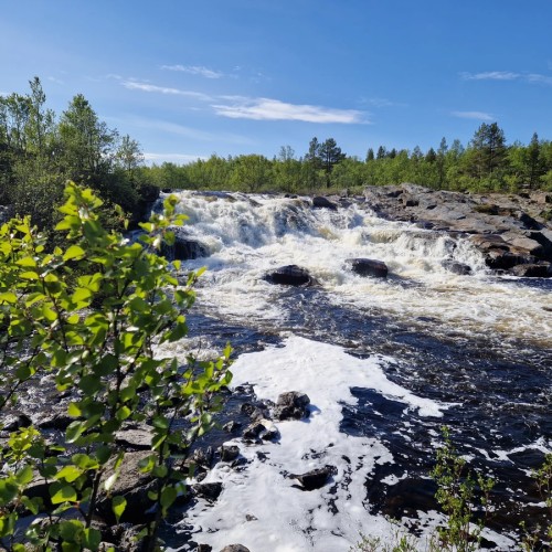 Водопады в окрестностях Мурманска