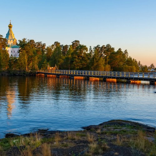 Ладожские шхеры и остров Валаам: экскурсия на катере
