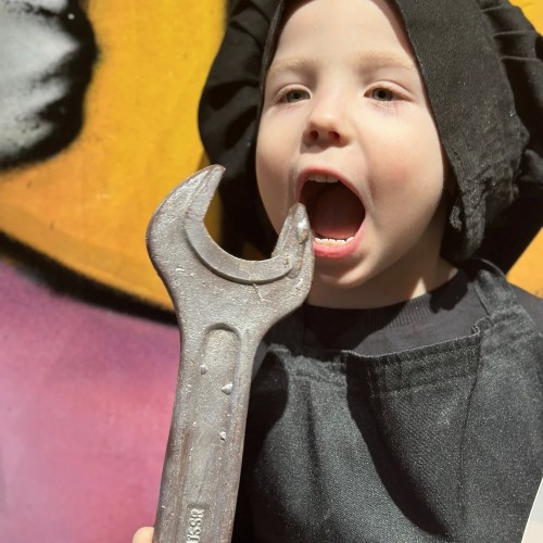 Экскурсия и мастер-класс на шоколадной фабрике в Санкт-Петербурге (для детей 4-12 лет)