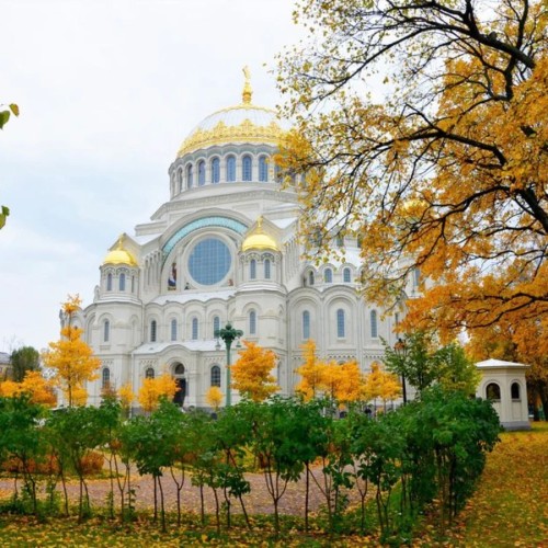 Групповая экскурсия «Кронштадт вдоль и поперёк»