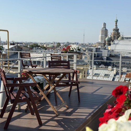 Контрасты Питера: дворы, парадные + видовая крыша