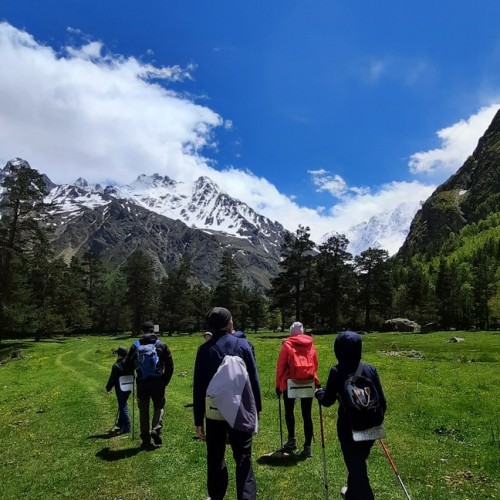 Треккинг налегке у подножия священной горы Уллу-Тау (комфорт размещения на выбор)