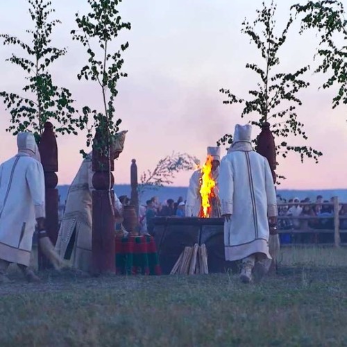 В Якутию на традиционный праздник Ысыах с посещением Ленских столбов и водными прогулками