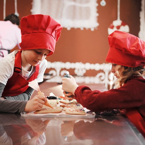 Мастер-класс по росписи имбирных пряников в Петербурге