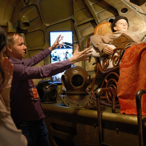 По инсталляции «Авторский стиль» в Петербурге — в мир учёных и творцов