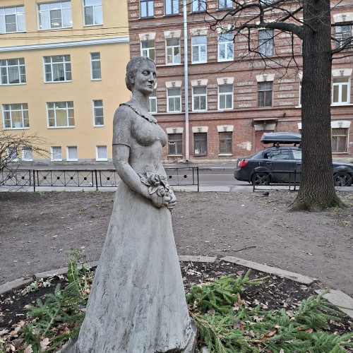 Истории и судьбы петербургской Коломны