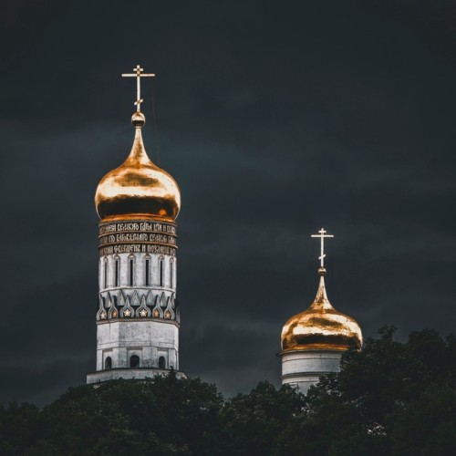 Таинственная прогулка по вечерней Москве — с гаданиями и чаем