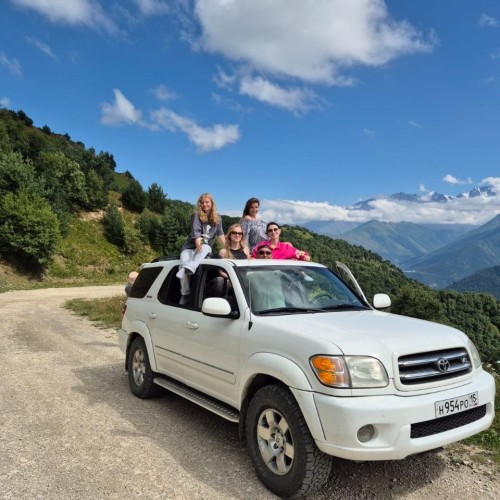 Лучшее в Северной Осетии: ущелья, древности и высокогорные селения