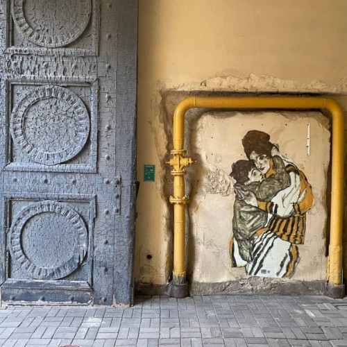 Стрит-арт Петербурга: от тегов до урбан-фрески! Индивидульная экскурсия