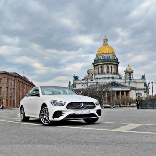 В Царское Село на авто бизнес-класса (из Петербурга)