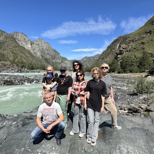 Выезд на Алтай в мини-группе: главные локации, места силы, погружение в культуру и спа