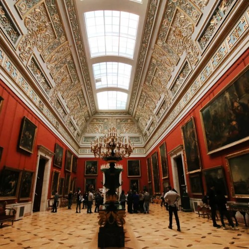 Эрмитаж: экскурсия в мир искусства