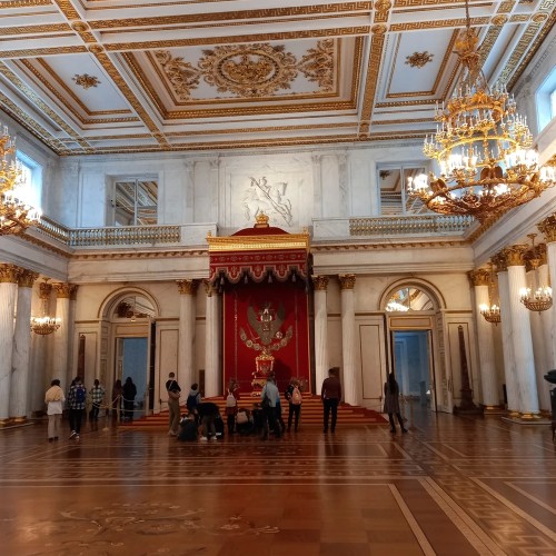 Детская экскурсия: Зимний дворец — сказочный ларец