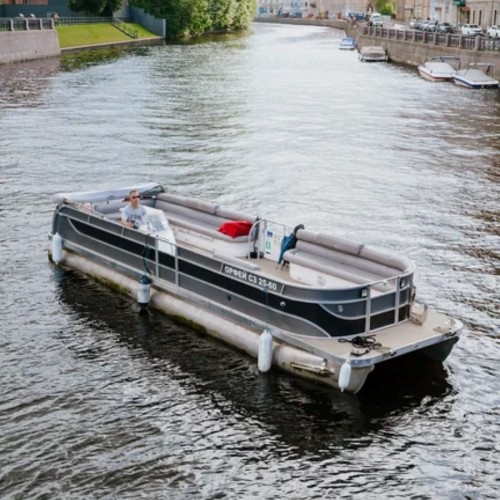 Салют на 9 мая — с воды