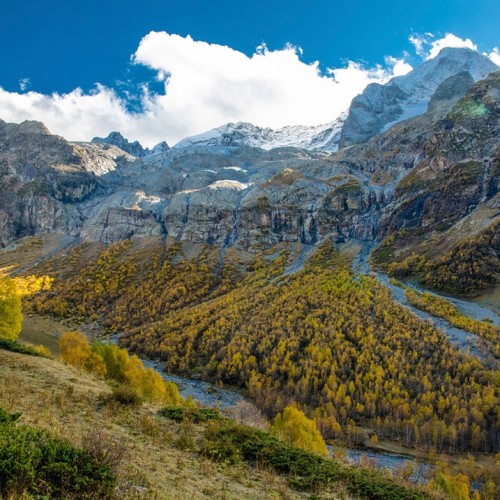 Домбай и Архыз: треккинг налегке с проживанием в гостинице