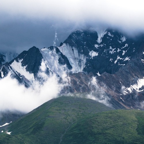 Загадки Алтая: тур с погружением в культуру и исследованием тайн (всё включено)