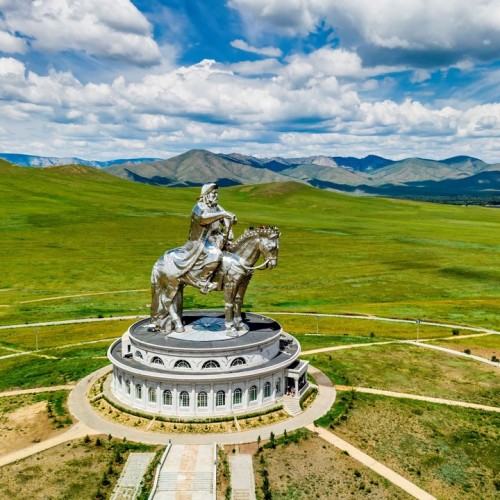 От пустыни до оазисов: большое путешествие по Монголии и Улан-Удэ