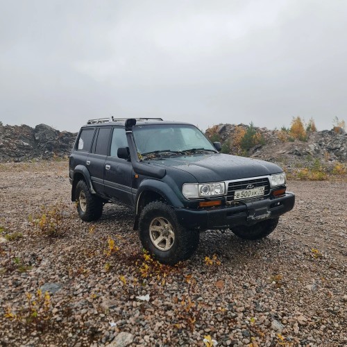 По Карелии на джипах в своей компании: «Марциальные воды», Гирвас и мистическая гора Воттоваара