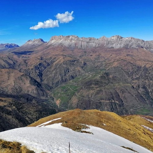 Треккинг в Цейском ущелье налегке с проживанием в гостинице (всё включено)