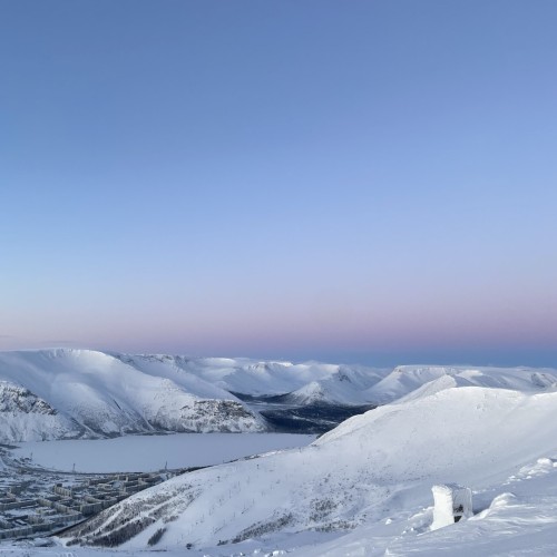 Своей компанией на Русский Север: Мурманск, Териберка, Кировск и саамы