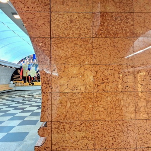 Машина времени в московском метро