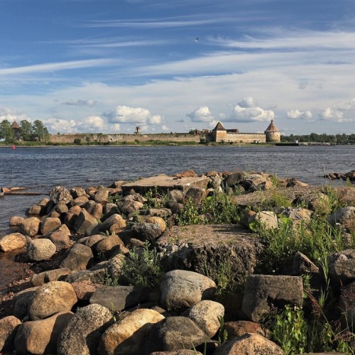 В крепость Орешек на мотоциклах!