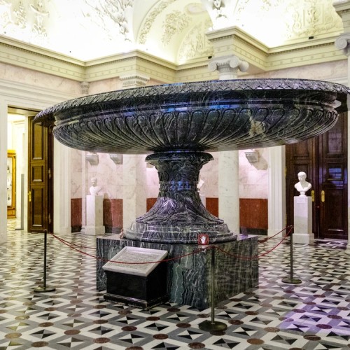 Детская экскурсия «Эрмитаж в Зазеркалье»