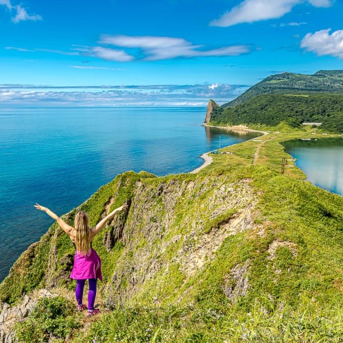 Почувствуй край земли: магия дальних островов Кунашир и Шикотан в мини-группе