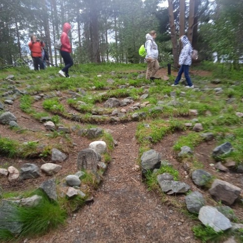 На Кольский полуостров через Карелию: автобусный тур по знаковым локациям (из Санкт-Петербурга)