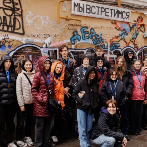 «Мы встретимся там, где нет темноты»: стрит-арт приключение в Нижнем Новгороде