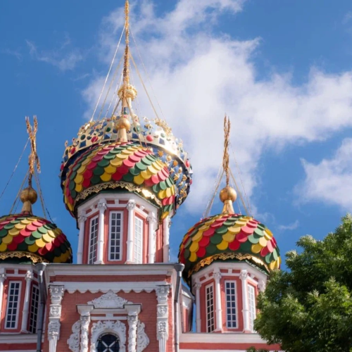 По главным храмам и монастырям Нижнего Новгорода