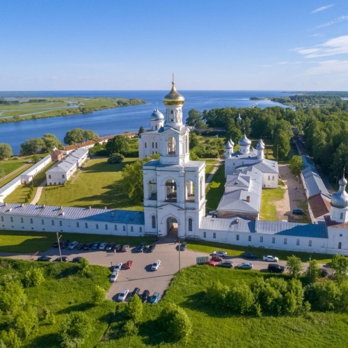 По 4 святыням Великого Новгорода (на вашем автомобиле)