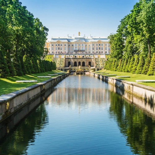 Петергоф от А до Я: метеор, Нижний парк и экскурсия в Большой дворец (билеты включены)