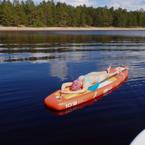 На сапах по Карелии с комфортом: озёра, солнце, релакс и пляжи