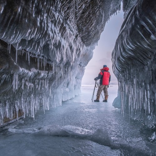 Персонально на джипах с тревел-фотографом без экскурсий: Ольхон и Огой в объятиях льда
