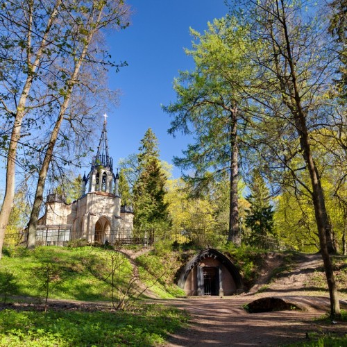 Прогулка на лошадях и визит к северным оленям