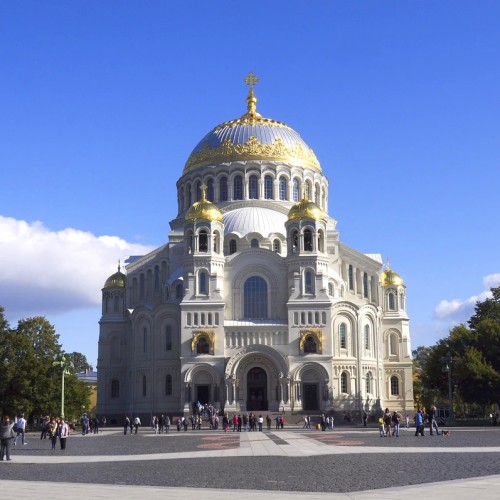 Петергоф и Кронштадт за один день — из Петербурга