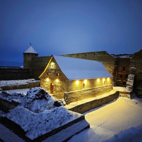 Из Петербурга — в приграничный Ивангород и его окрестности