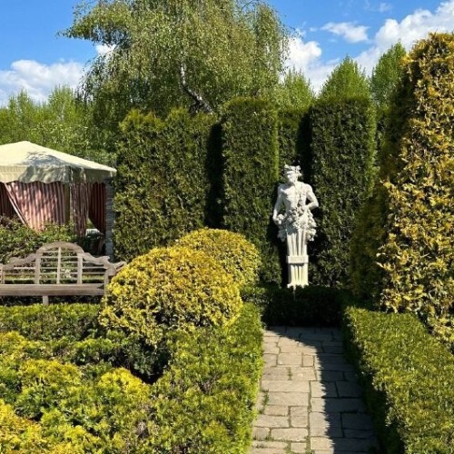 Из Москвы в Великие Луки на выходные с посещением усадеб и мини-концертом