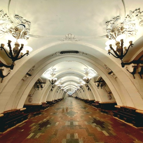 Московское метро: феномен подземных бульваров