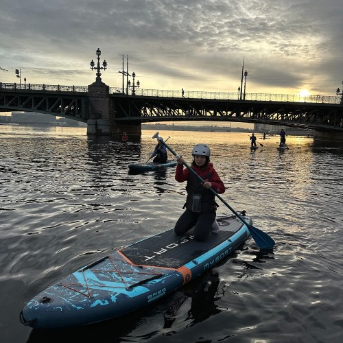 Утренний сап-сплав по центру Петербурга (в мини-группе)
