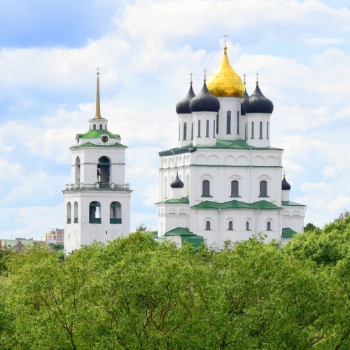 Фотоэкскурсия по Пскову «Набережные двух рек»