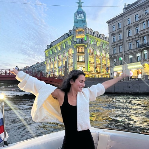 Петербург с воды и разводные мосты: на катере Mustang с капитаном