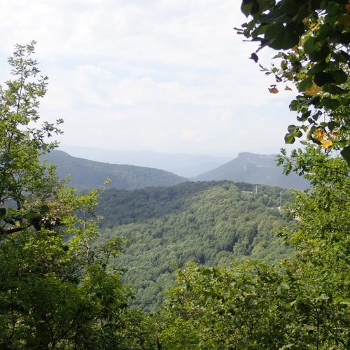 В Адыгею за походами, пещерами и древностями