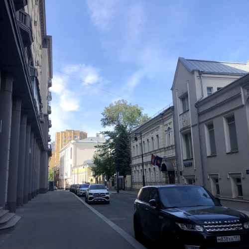 Лунной походкой по центру Москвы с артистом-хореографом